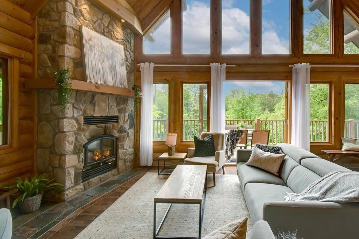 Chic Familiale, Relaxant Avec Spa En Montagnes Labelle Exterior foto